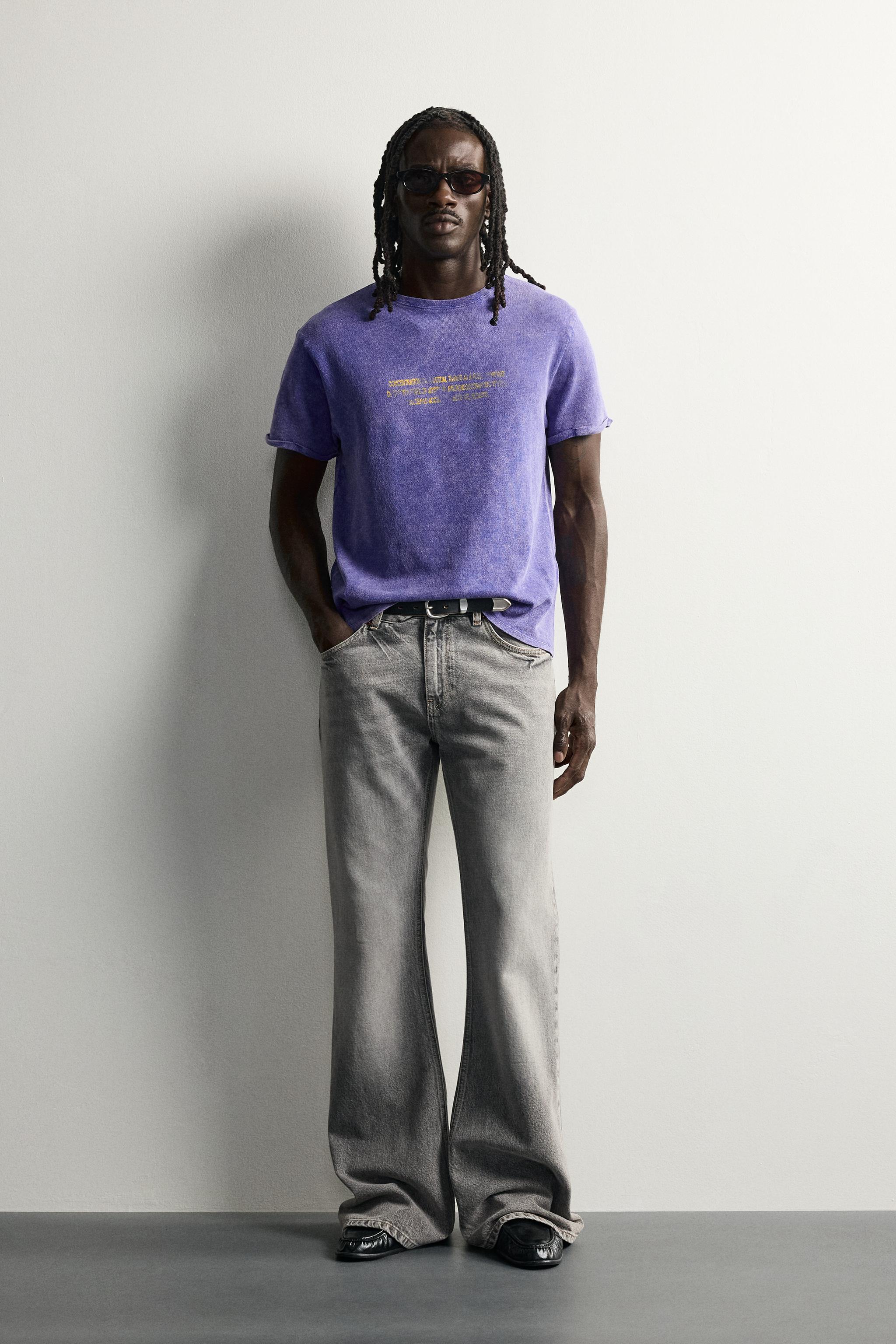 T-SHIRT EN MAILLE LAVÉ À MOTIF